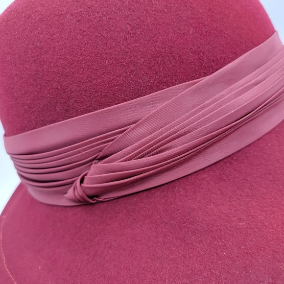 Vintage Betmar Wool Fedora / Cranberry - Picture 2 of 9